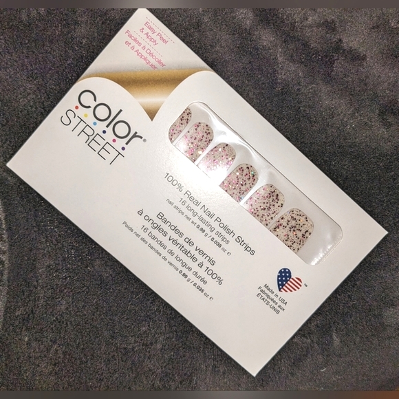 Last chance! Color Street Pink Peppercorn Pink and Holographic Glitter Nails - Picture 6 of 10